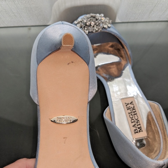 Badgley Mischka Wedding Sabine peep toe heels 7 - Picture 3 of 5
